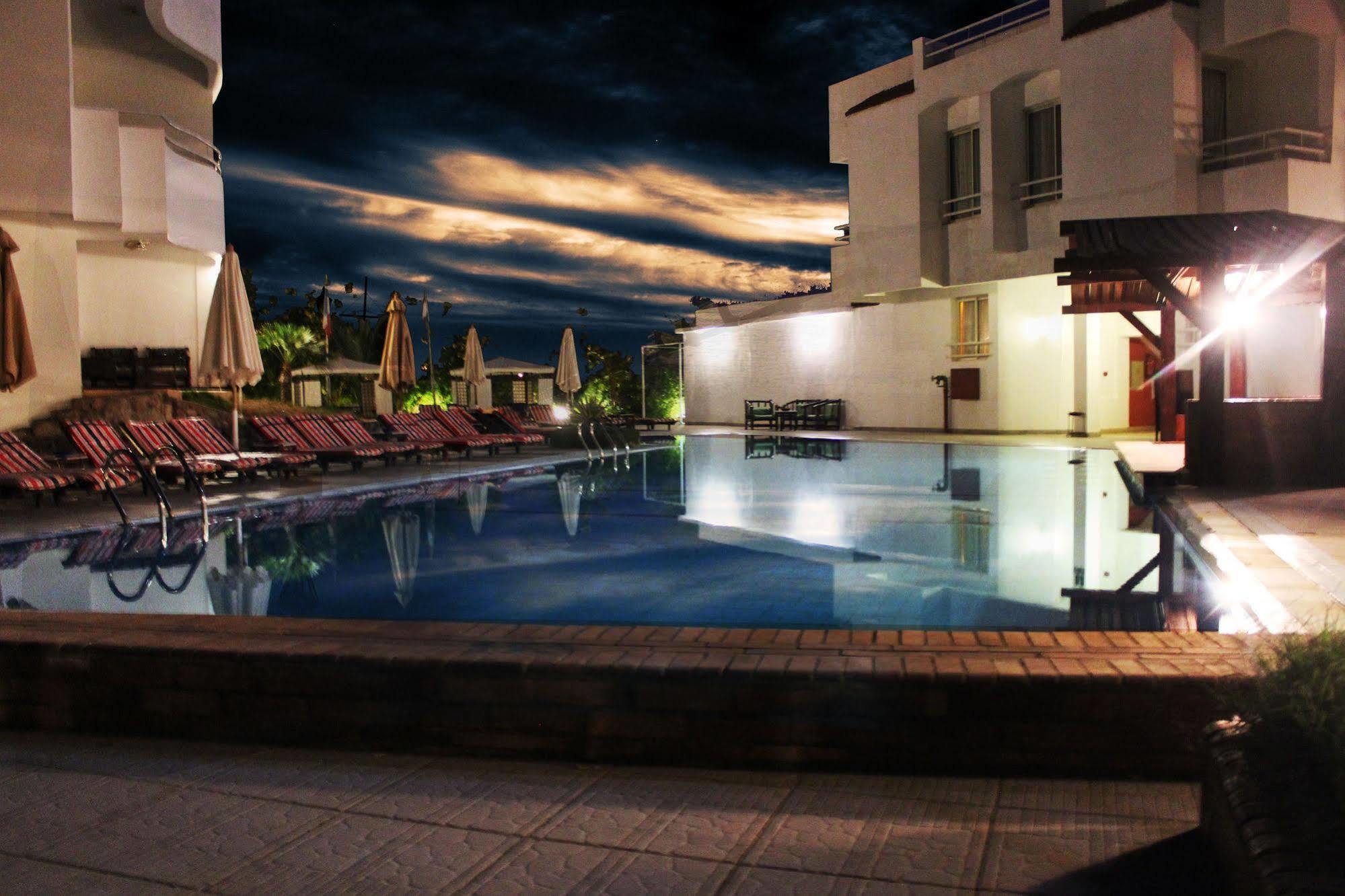 Viking Club Hotel Sharm El Sheikh エクステリア 写真